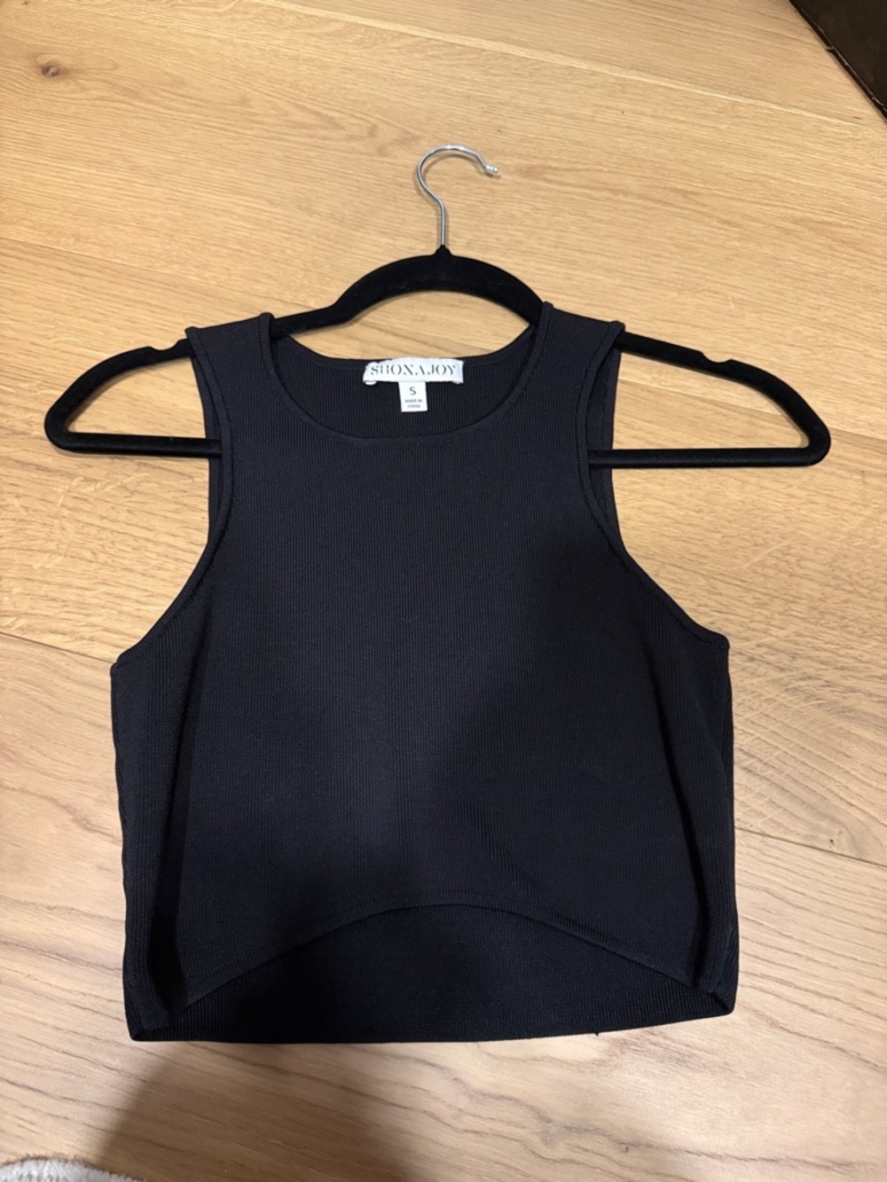 Shona Joy Black Ribbed Cropped Tank Top - S